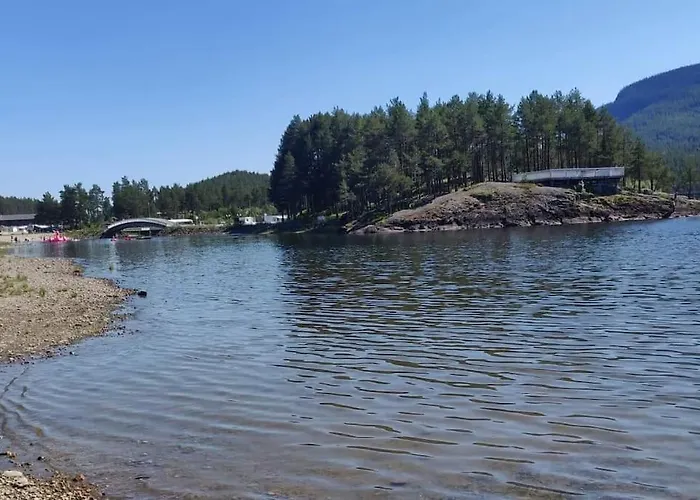 Casa de Férias Hus Med Utsikt Pa Leira . 4 Sengeplasser.